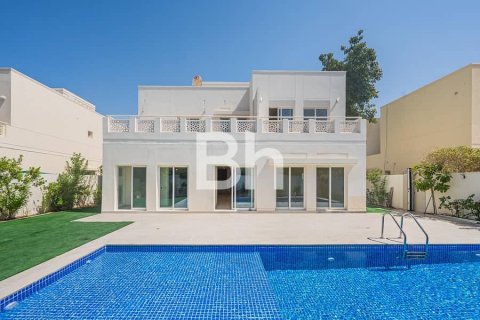 Villa de 5 chambres  No. 114282 2