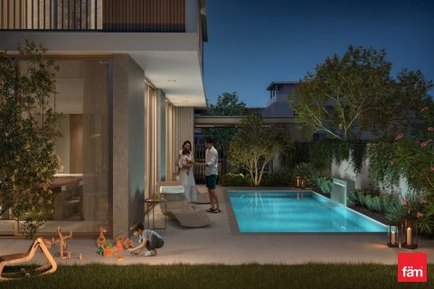 4 bedrooms Villa in Dubai, UAE No. 165093 3