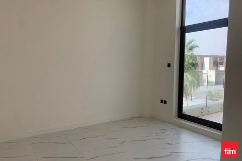 4 bedrooms Townhouse in Dubai, UAE No. 165095 9