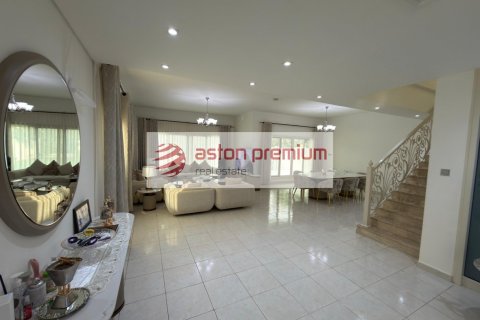 Villa de 4 dormitorios en Jumeirah Village Circle, UAE No. 188356 6