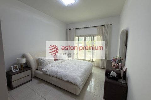 Villa de 4 dormitorios en Jumeirah Village Circle, UAE No. 188356 7