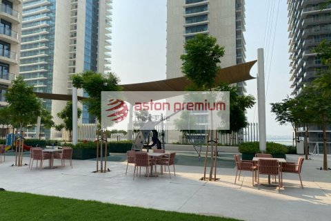 2 bedrooms Apartment in EMAAR Beachfront, UAE No. 188358 20