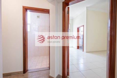 5 bedrooms Villa in Al Barsha 2, UAE No. 188357 13