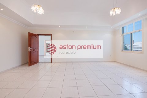 5 bedrooms Villa in Al Barsha 2, UAE No. 188357 22