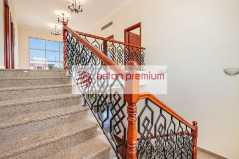 5 bedrooms Villa in Al Barsha 2, UAE No. 188357 19