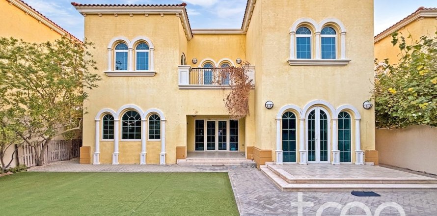 3 غرف نوم فيلا في Legacy, الإمارات العربية المتحدة رقم 188113