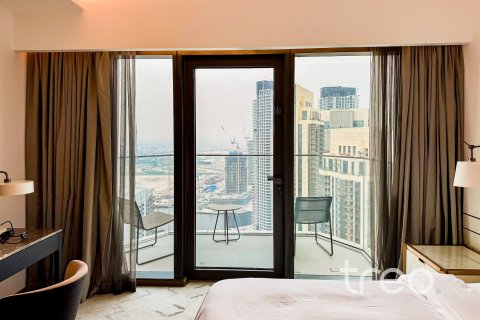 Квартира с 3 спальнями в Address Harbour Point, ОАЭ №188115 18