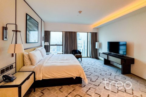 Квартира с 3 спальнями в Address Harbour Point, ОАЭ №188115 14