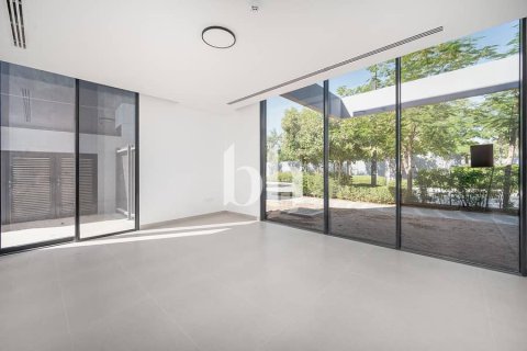 Villa de 5 dormitorios No. 113323 2