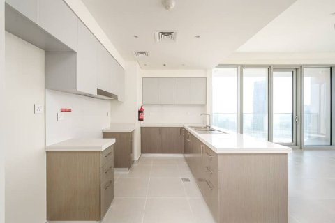 Квартира с 3 спальнями  №113324 13
