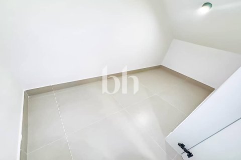 Townhouse de 4 dormitorios  No. 113322 31
