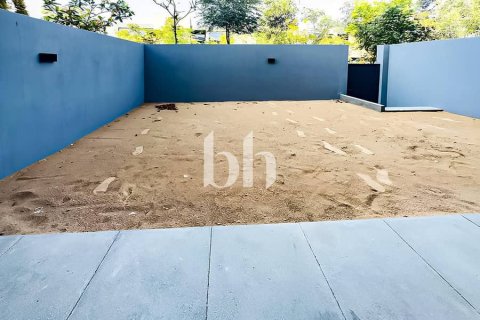 Townhouse de 4 dormitorios  No. 113322 19