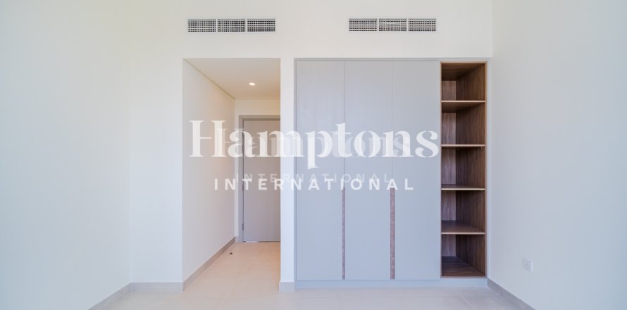 Townhouse de 3 dormitorios en The Valley, UAE No. 142993