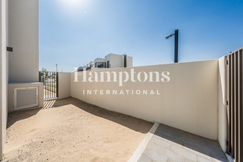 Townhouse de 4 dormitorios en Dubai South (Dubai World Central), UAE No. 142991 14