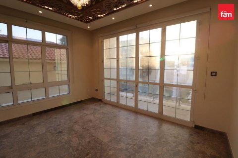 6 bedrooms Villa in Al Barsha, UAE No. 210871 9