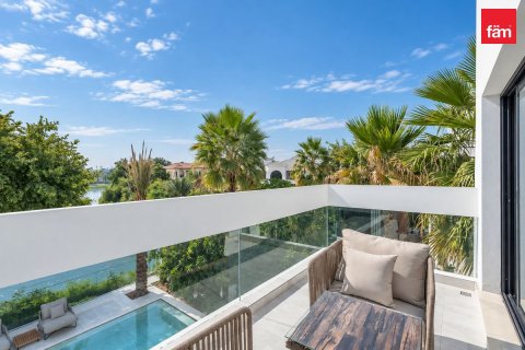 4 bedrooms Villa in Jumeirah Islands, UAE No. 210872 6