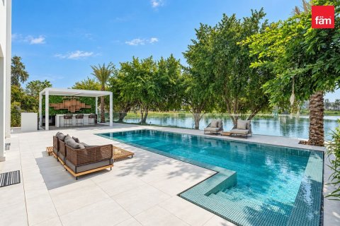 4 bedrooms Villa in Jumeirah Islands, UAE No. 210872 19