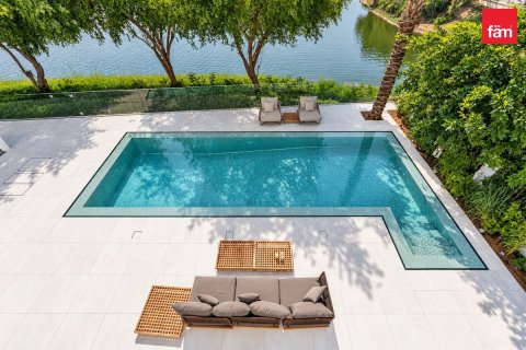 4 bedrooms Villa in Jumeirah Islands, UAE No. 210872 21
