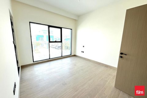 4 bedrooms Townhouse in Dubai, UAE No. 143445 12