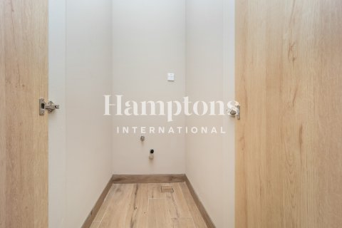 Apartment de 2 dormitorios en Living Legends, UAE No. 143064 18