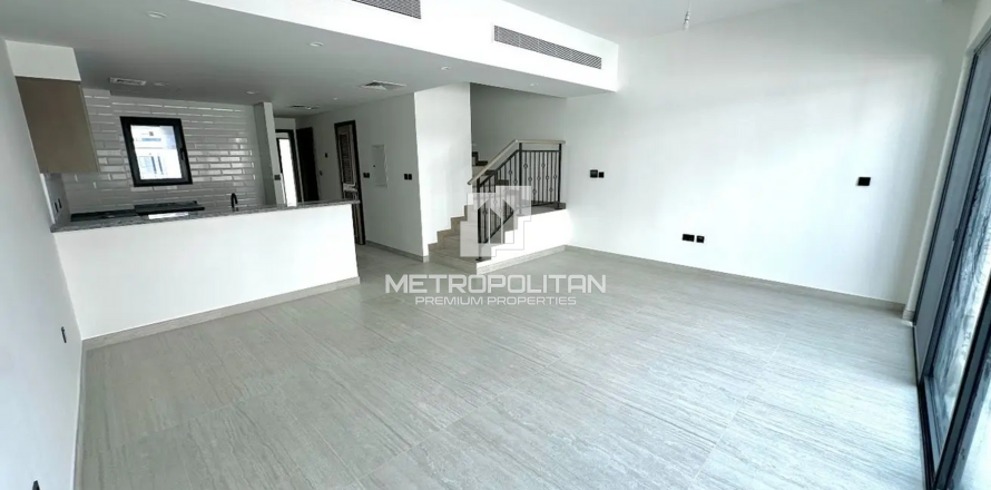 Вилла с 4 спальнями №129953