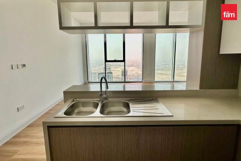 3 bedrooms Apartment in Dubai, UAE No. 168226 10