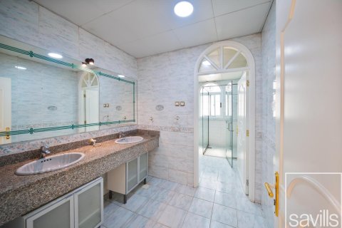 Villa de 5 chambres  No. 112548 12