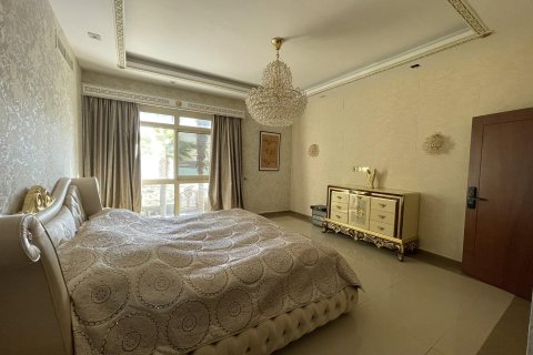5 bedrooms Villa  No. 124405 27