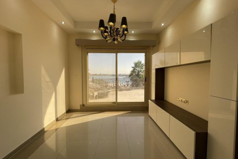 5 bedrooms Villa  No. 124405 18