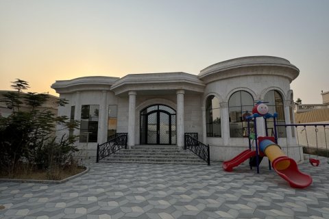 4 bedrooms Villa  No. 124407 9