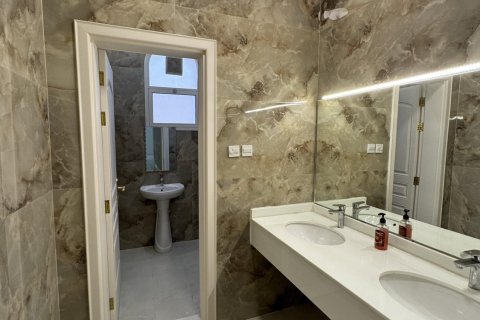 4 bedrooms Villa  No. 124407 14