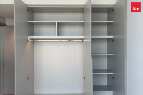 1 bedroom Apartment in Business Bay, UAE No. 203606 8
