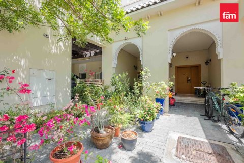 3 bedrooms Townhouse in Al Furjan, UAE No. 76002 4