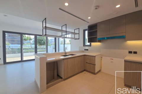 Villa de 5 dormitorios No. 109374 3