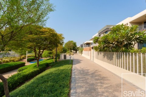 Villa de 4 dormitorios  No. 109377 3