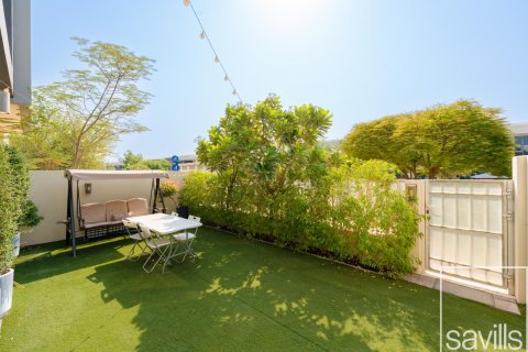 Villa de 4 dormitorios  No. 109377 7