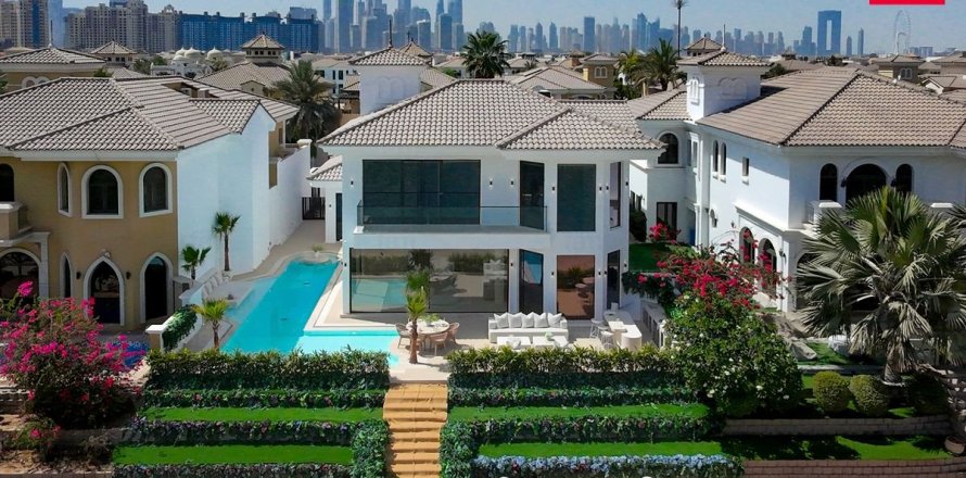 Villa de 5 chambres à Palm Jumeirah, UAE No. 89557