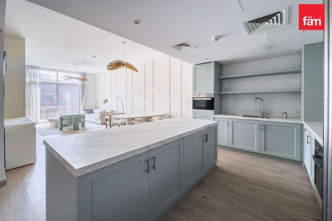 3 bedrooms Apartment in Dubai, UAE No. 210620 6