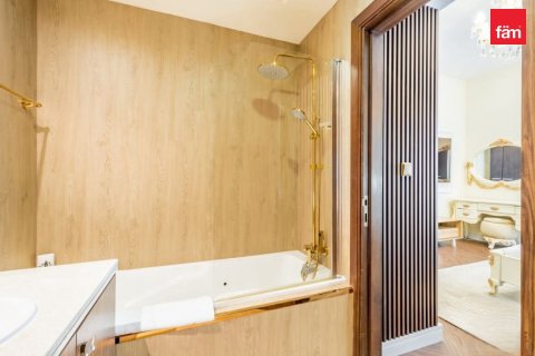 1 bedroom Apartment in Business Bay, UAE No. 210619 20