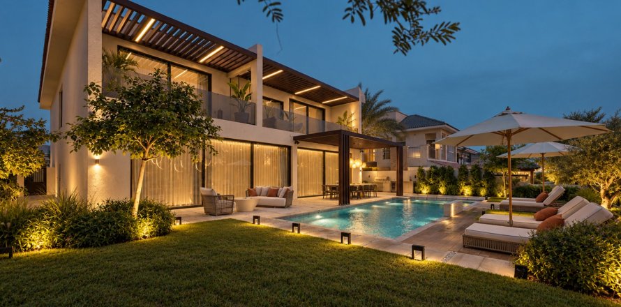 Villa de 5 chambres à Jumeirah Golf Estates, UAE No. 207532