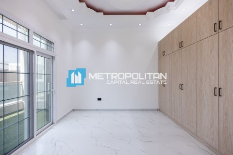 Villa de 5 chambres à Al Shamkha, UAE No. 135542 22