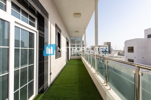 Villa de 5 chambres à Al Shamkha, UAE No. 135542 3