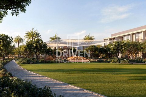 4 bedrooms Townhouse in EMAAR South, UAE No. 200567 11
