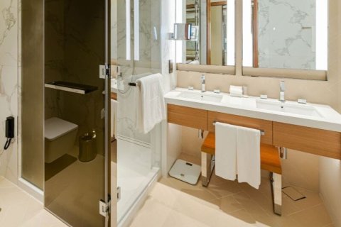 Квартира с 2 спальнями в Даунтаун Дубай (Даунтаун Бурдж Дубай), ОАЭ №143946 10