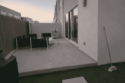 3 غرف نوم شقة في EMAAR South, الإمارات العربية المتحدة رقم 143941 8