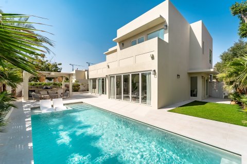 Villa de 5 chambres à Dubai, UAE No. 156479