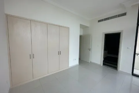 Вилла с 3 спальнями в DAMAC Hills (Akoya by DAMAC), ОАЭ №156396 23