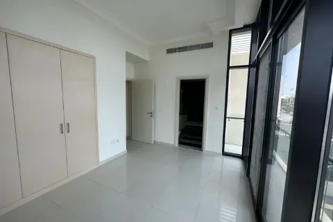 Вилла с 3 спальнями в DAMAC Hills (Akoya by DAMAC), ОАЭ №156396 9