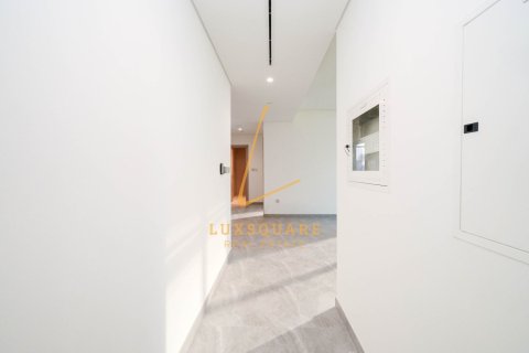 2 bedrooms Apartment in Business Bay, UAE No. 156391 25