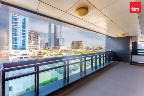 Commercial property de 662.9m² en Dubai, UAE No. 147825 20